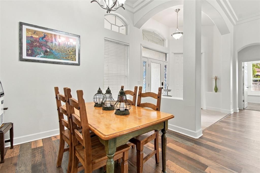 For Sale: $569,900 (4 beds, 4 baths, 3181 Square Feet)