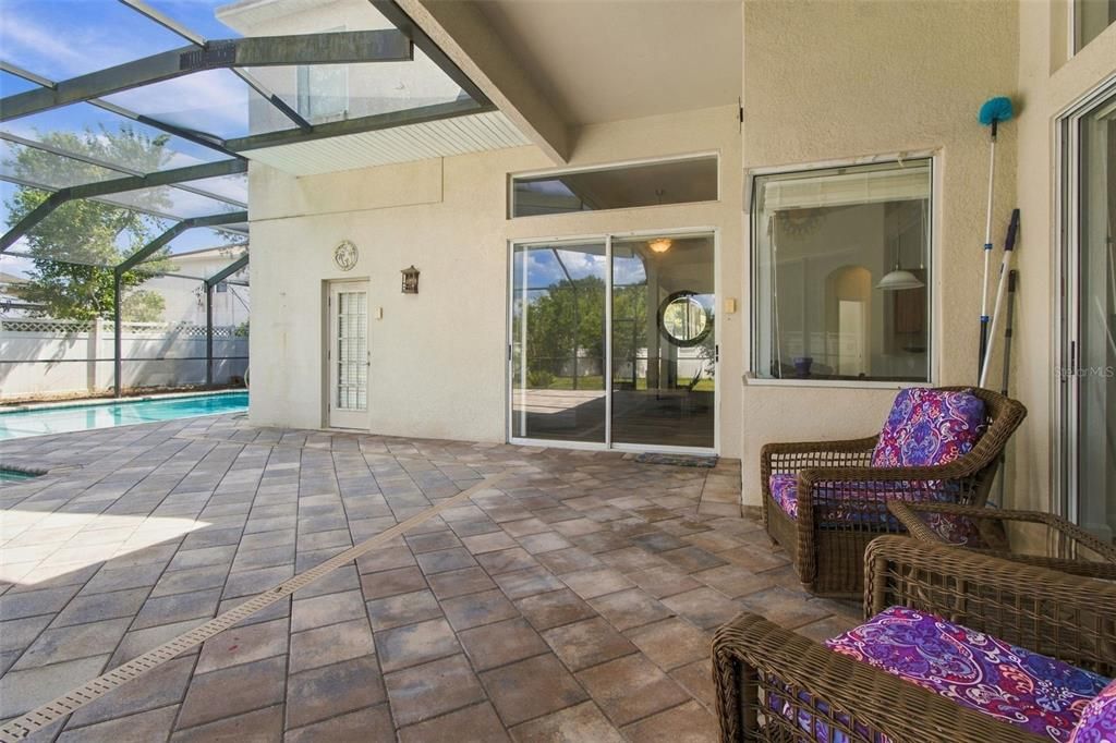 For Sale: $569,900 (4 beds, 4 baths, 3181 Square Feet)