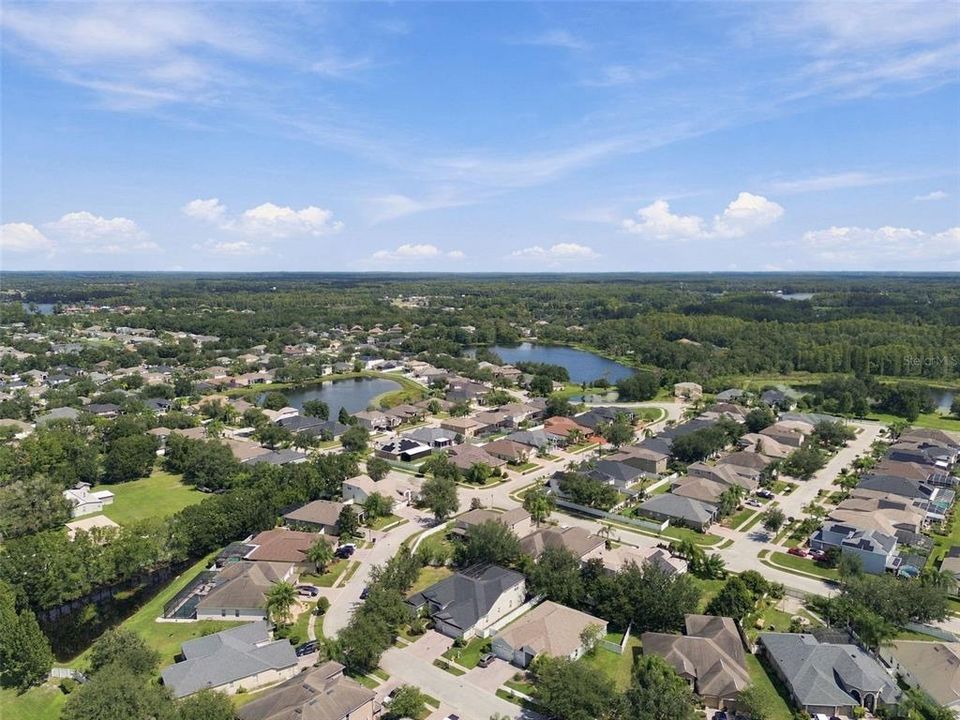 For Sale: $569,900 (4 beds, 4 baths, 3181 Square Feet)