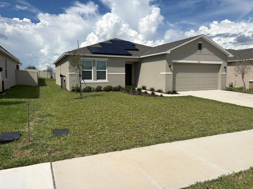 For Rent: $2,100 (3 beds, 2 baths, 1780 Square Feet)
