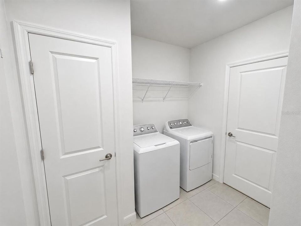 For Rent: $2,100 (3 beds, 2 baths, 1780 Square Feet)