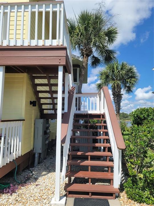 For Rent: $1,600 (1 beds, 1 baths, 804 Square Feet)