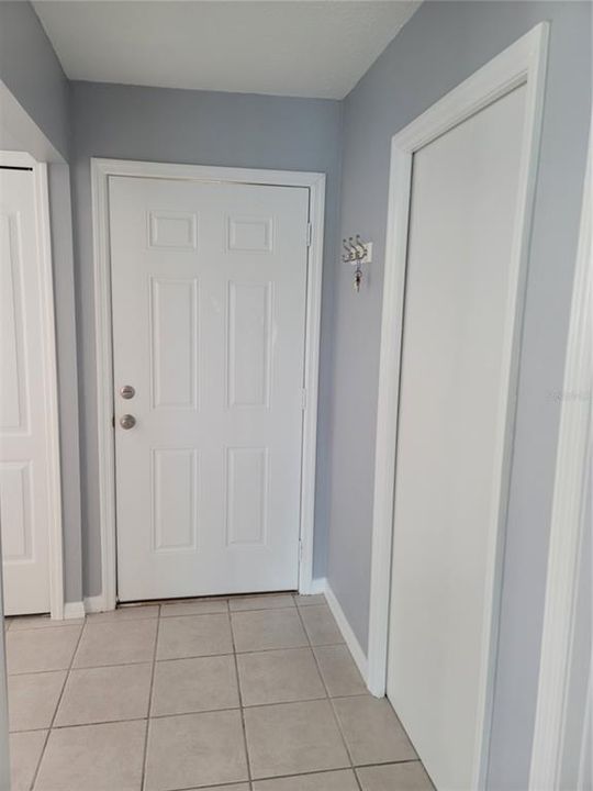 For Rent: $1,600 (1 beds, 1 baths, 804 Square Feet)