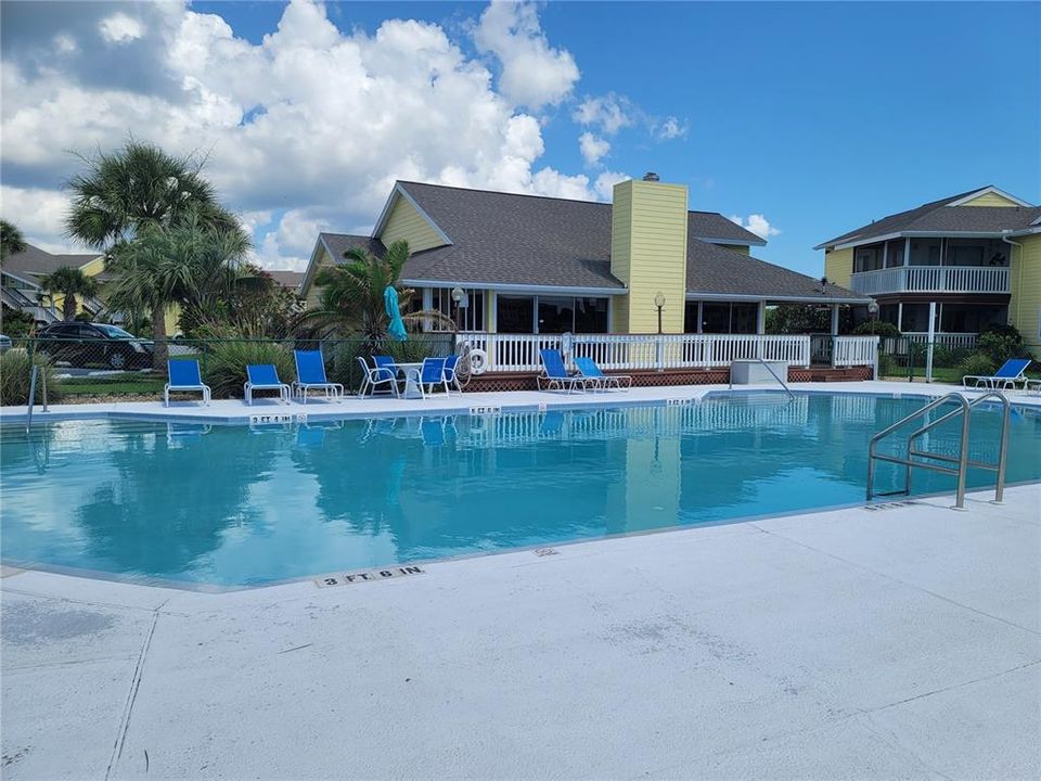 For Rent: $1,600 (1 beds, 1 baths, 804 Square Feet)