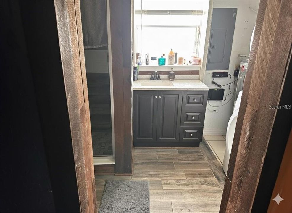 На продажу: $398,000 (4 спален, 2 ванн, 1616 Квадратных фут)
