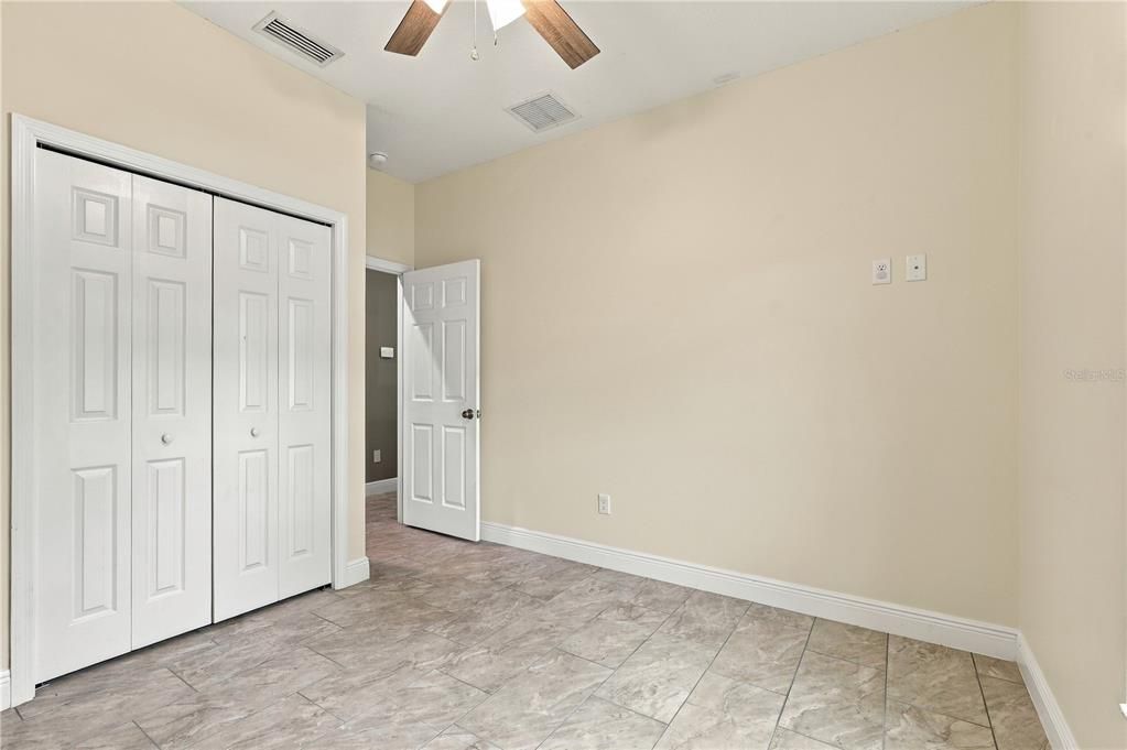 For Sale: $349,900 (4 beds, 2 baths, 1688 Square Feet)