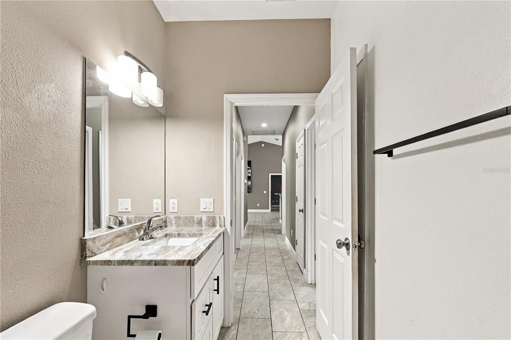 For Sale: $349,900 (4 beds, 2 baths, 1688 Square Feet)