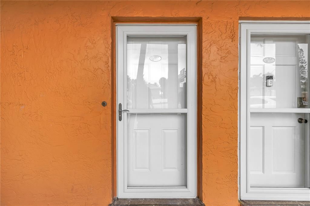 На продажу: $305,000 (1 спален, 1 ванн, 698 Квадратных фут)