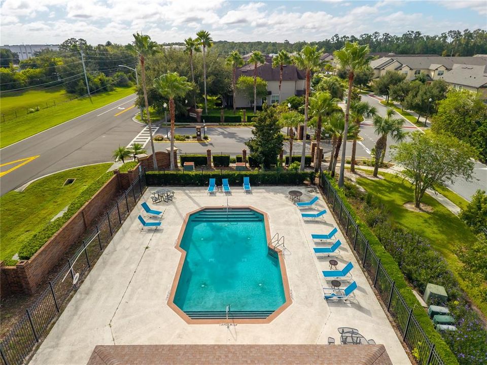 For Sale: $280,000 (2 beds, 2 baths, 1417 Square Feet)