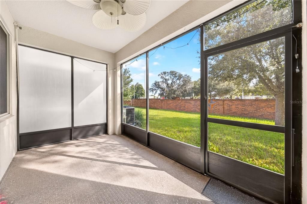For Sale: $280,000 (2 beds, 2 baths, 1417 Square Feet)