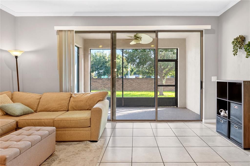 For Sale: $280,000 (2 beds, 2 baths, 1417 Square Feet)