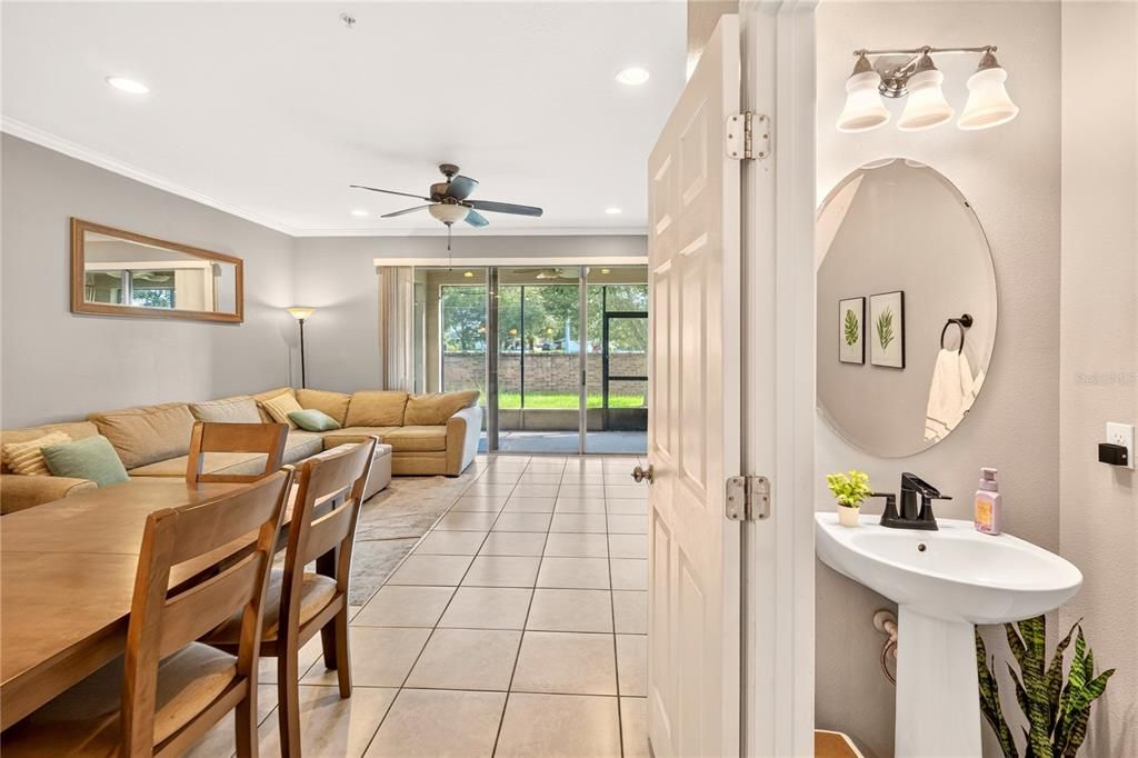 For Sale: $280,000 (2 beds, 2 baths, 1417 Square Feet)