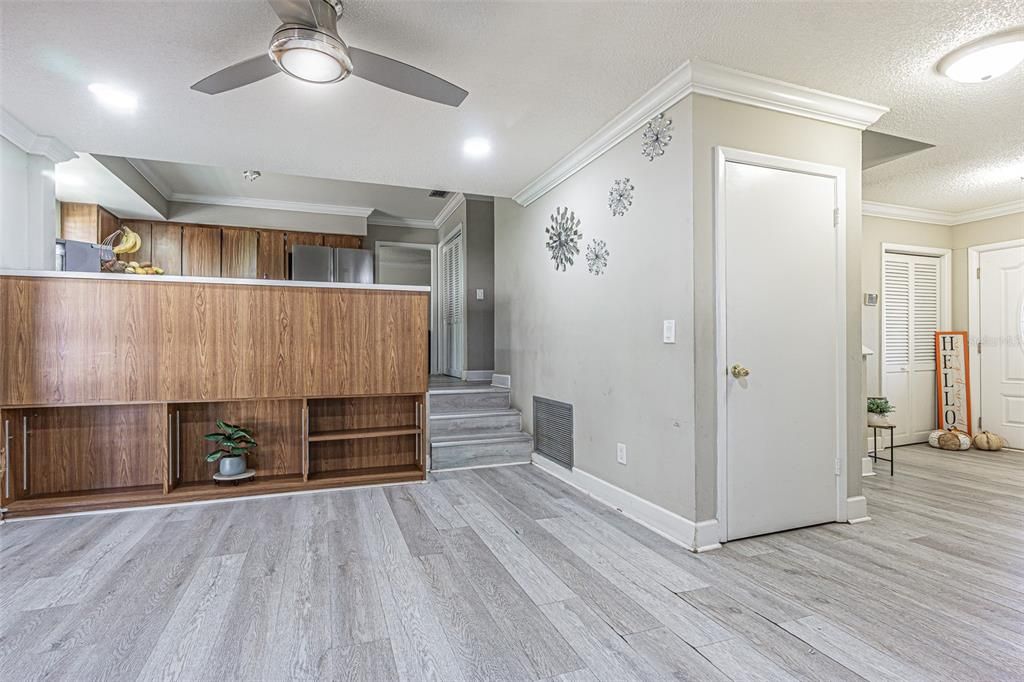 For Sale: $460,000 (4 beds, 2 baths, 2154 Square Feet)