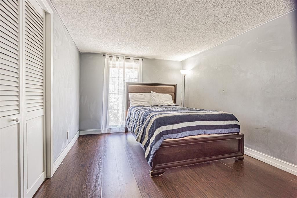 For Sale: $460,000 (4 beds, 2 baths, 2154 Square Feet)