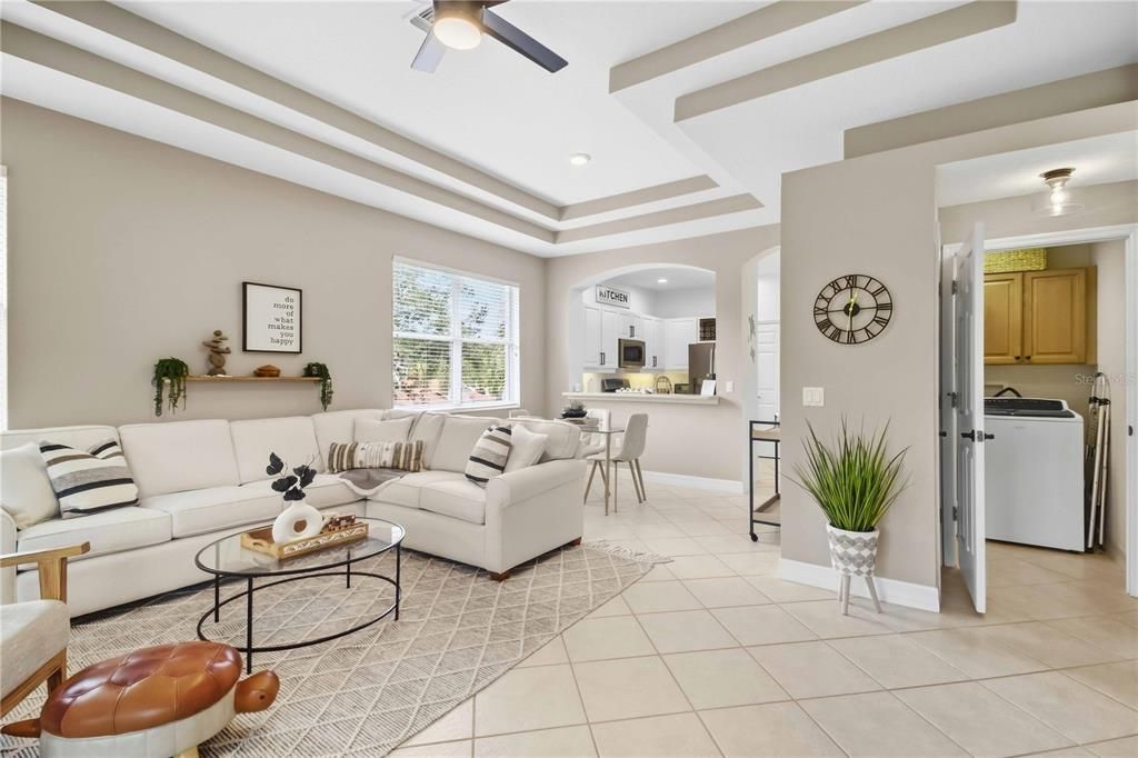 For Sale: $350,000 (3 beds, 2 baths, 1435 Square Feet)