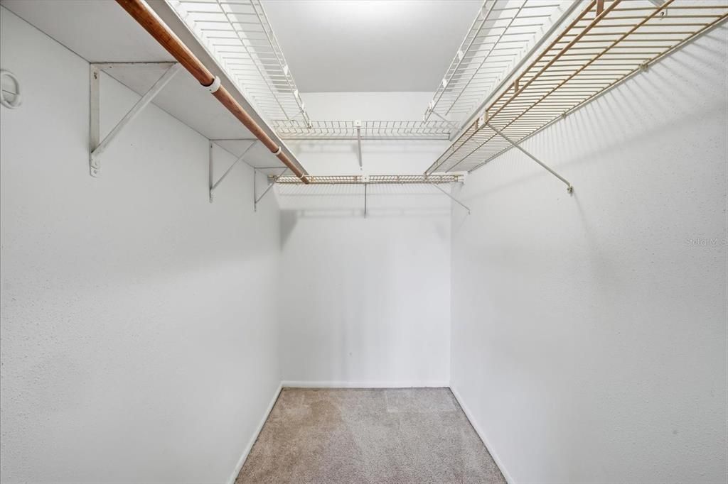 For Rent: $1,700 (2 beds, 2 baths, 960 Square Feet)
