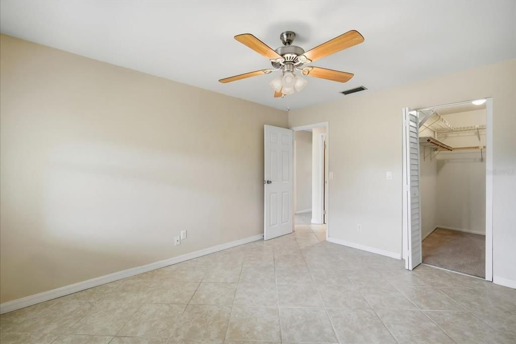 For Rent: $1,700 (2 beds, 2 baths, 960 Square Feet)