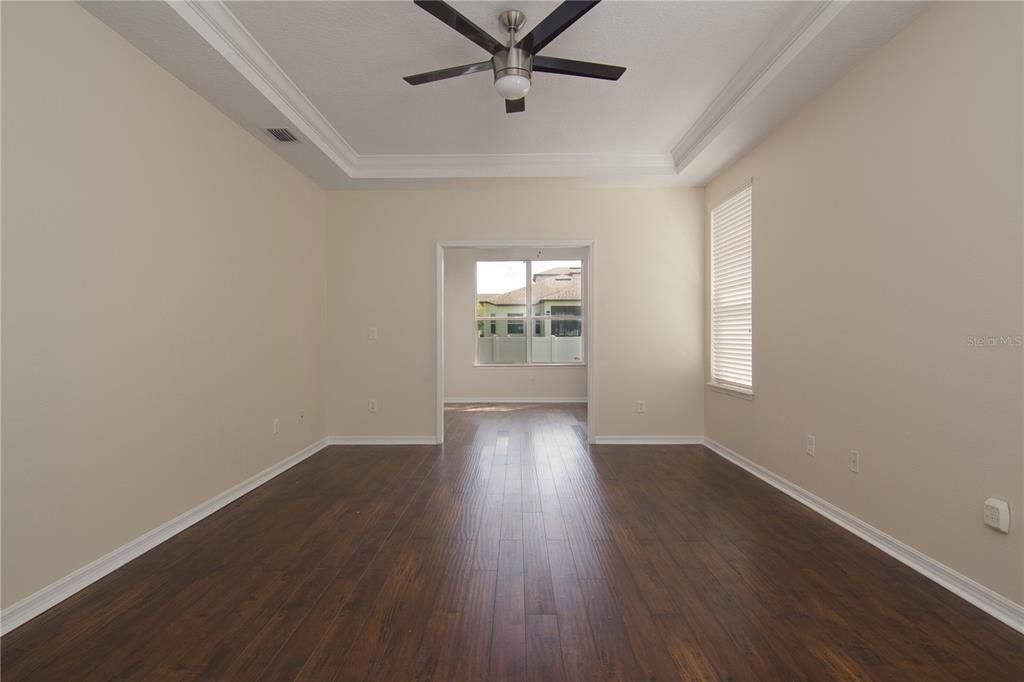 For Rent: $3,250 (3 beds, 2 baths, 2249 Square Feet)