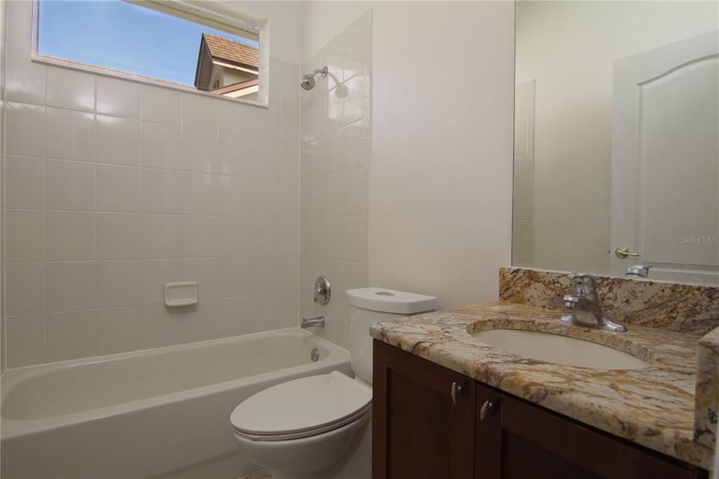 For Rent: $3,250 (3 beds, 2 baths, 2249 Square Feet)