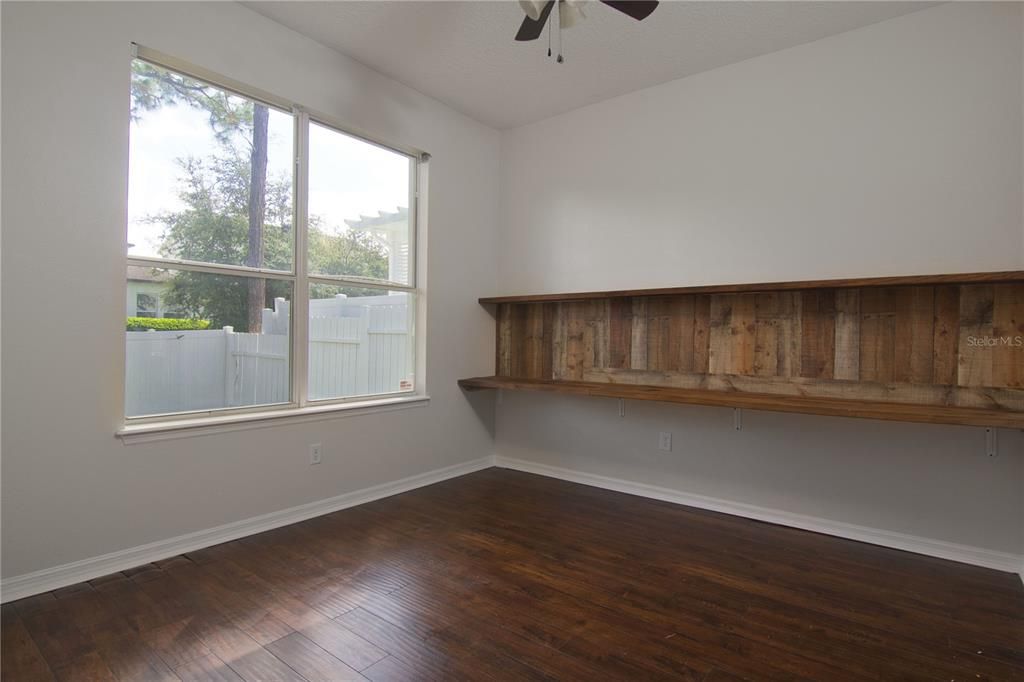 For Rent: $3,250 (3 beds, 2 baths, 2249 Square Feet)