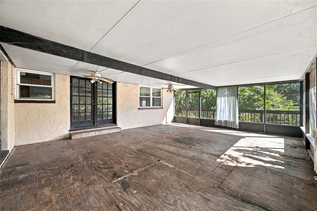 En Venta: $415,000 (3 camas, 2 baños, 1632 Pies cuadrados)