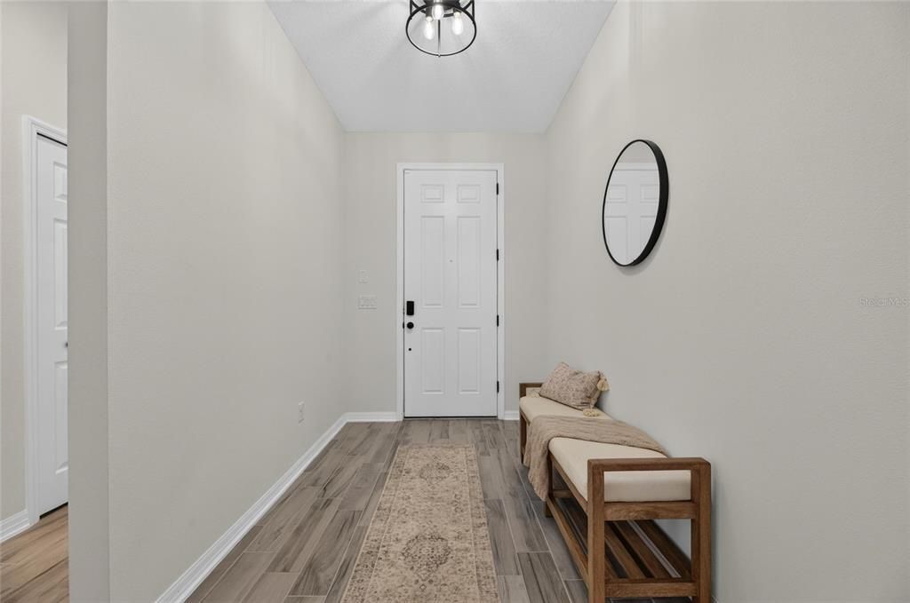 For Sale: $375,000 (3 beds, 2 baths, 2207 Square Feet)