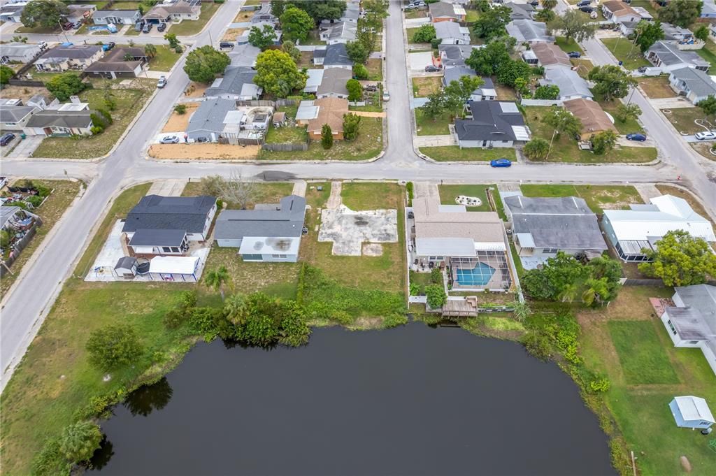 На продажу: $70,000 (0.12 acres)