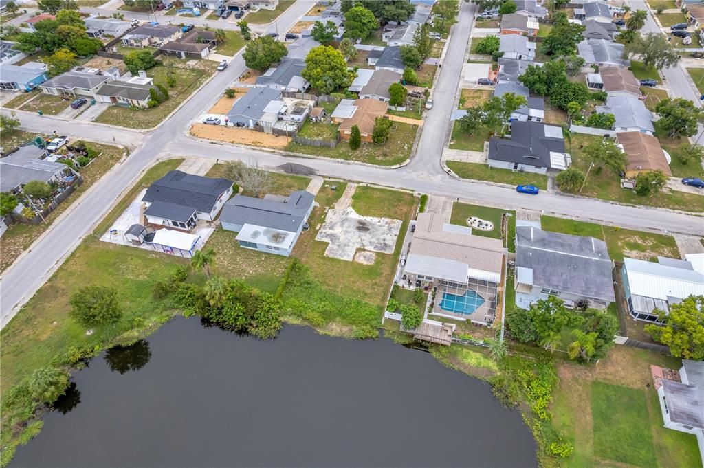 На продажу: $70,000 (0.12 acres)