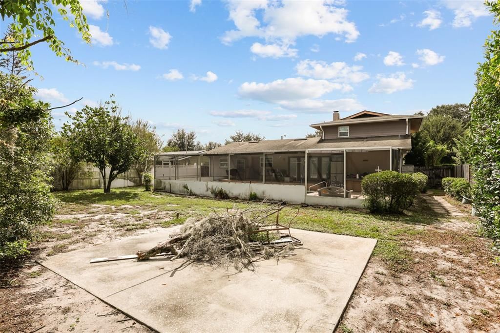 For Sale: $850,000 (0.24 acres)