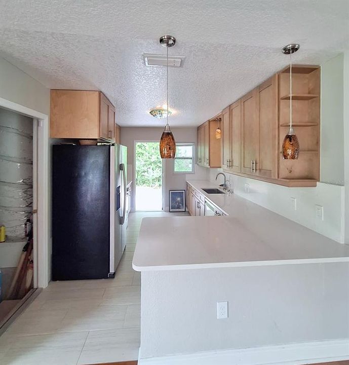 En Venta: $499,000 (4 camas, 2 baños, 1760 Pies cuadrados)