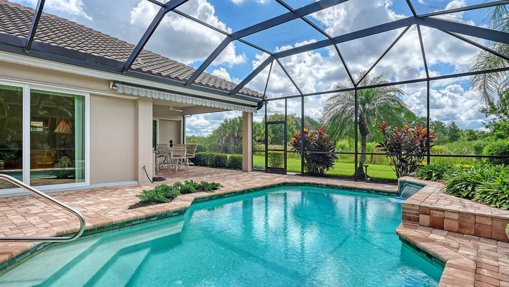 For Sale: $1,275,000 (3 beds, 3 baths, 3077 Square Feet)