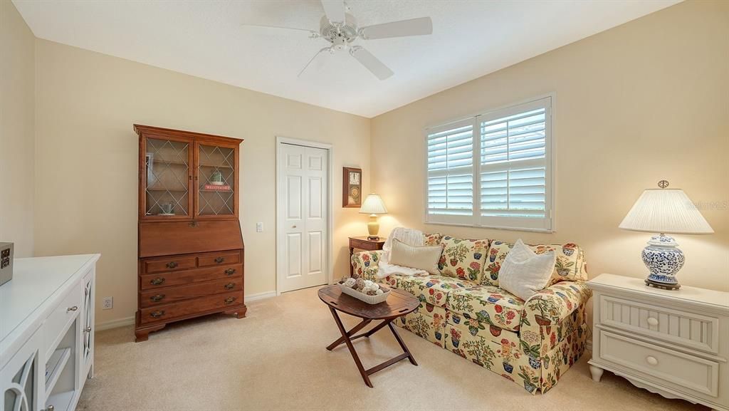For Sale: $1,275,000 (3 beds, 3 baths, 3077 Square Feet)