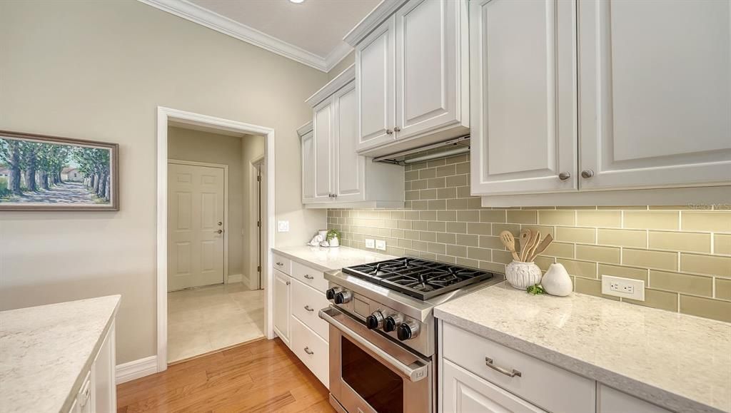 For Sale: $1,275,000 (3 beds, 3 baths, 3077 Square Feet)