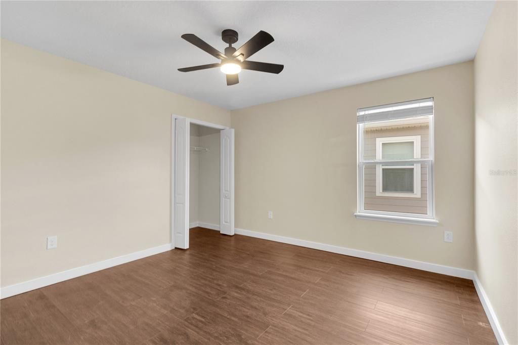 For Sale: $600,000 (5 beds, 3 baths, 3092 Square Feet)