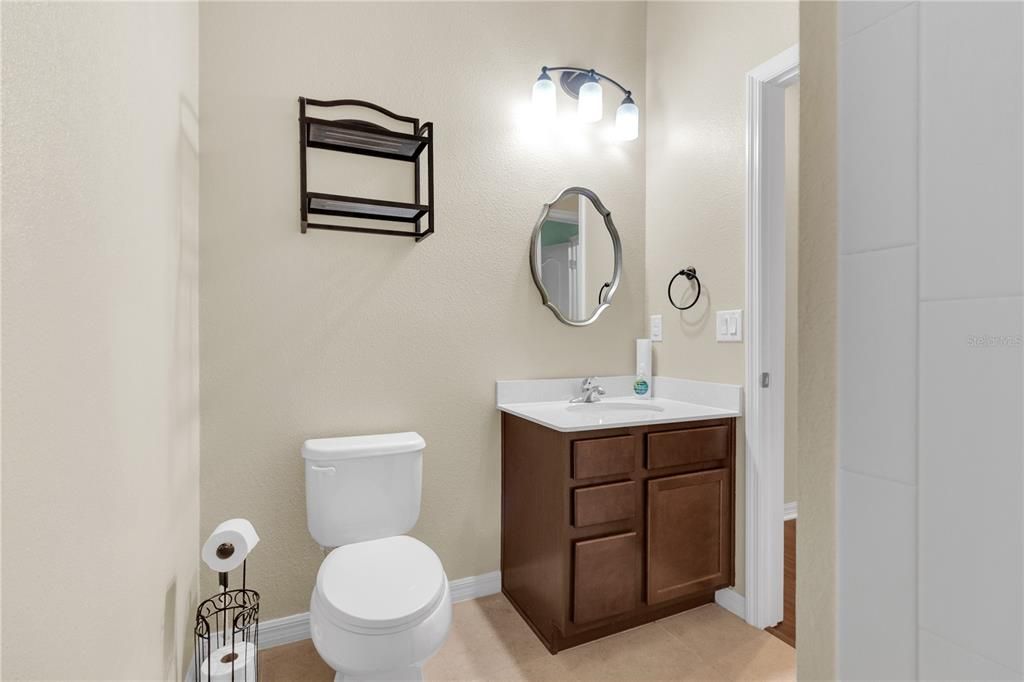 For Sale: $600,000 (5 beds, 3 baths, 3092 Square Feet)