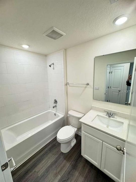 For Rent: $2,850 (3 beds, 2 baths, 1567 Square Feet)