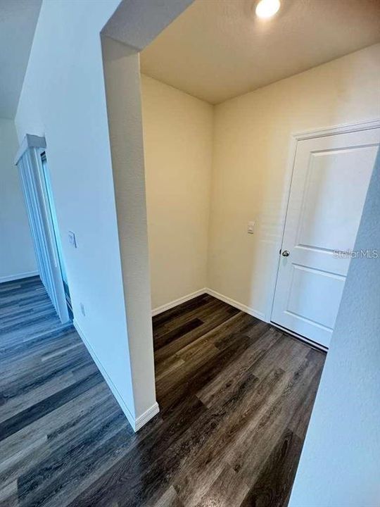 For Rent: $2,850 (3 beds, 2 baths, 1567 Square Feet)