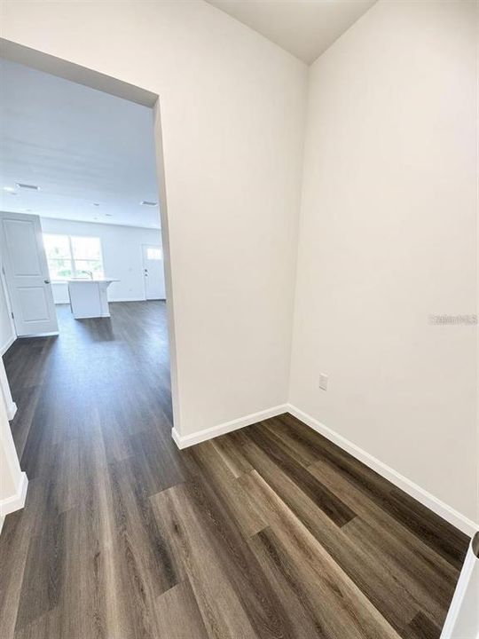 For Rent: $2,850 (3 beds, 2 baths, 1567 Square Feet)