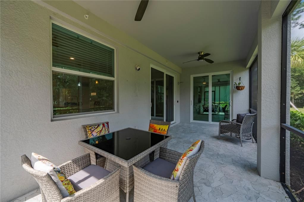 For Sale: $449,000 (3 beds, 2 baths, 1741 Square Feet)