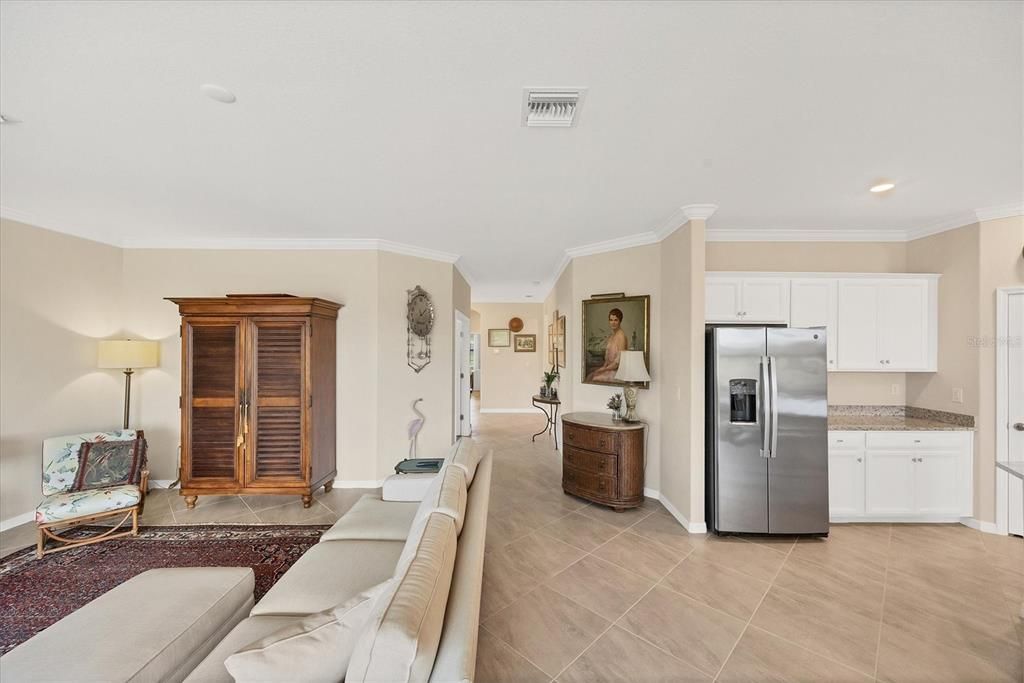 En Venta: $599,000 (2 camas, 2 baños, 1907 Pies cuadrados)