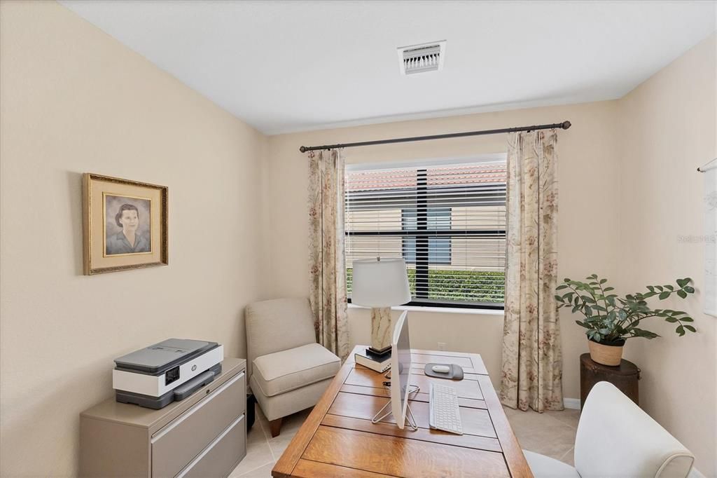 En Venta: $599,000 (2 camas, 2 baños, 1907 Pies cuadrados)