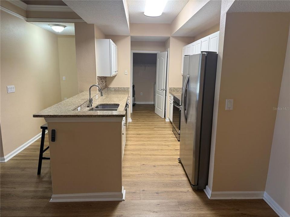 For Rent: $2,495 (3 beds, 2 baths, 1396 Square Feet)