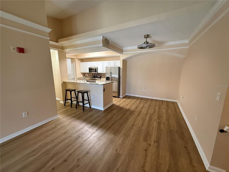 For Rent: $2,495 (3 beds, 2 baths, 1396 Square Feet)