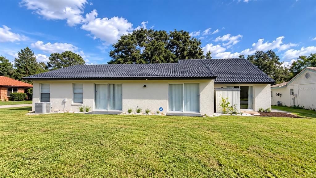 For Sale: $399,900 (3 beds, 2 baths, 1873 Square Feet)