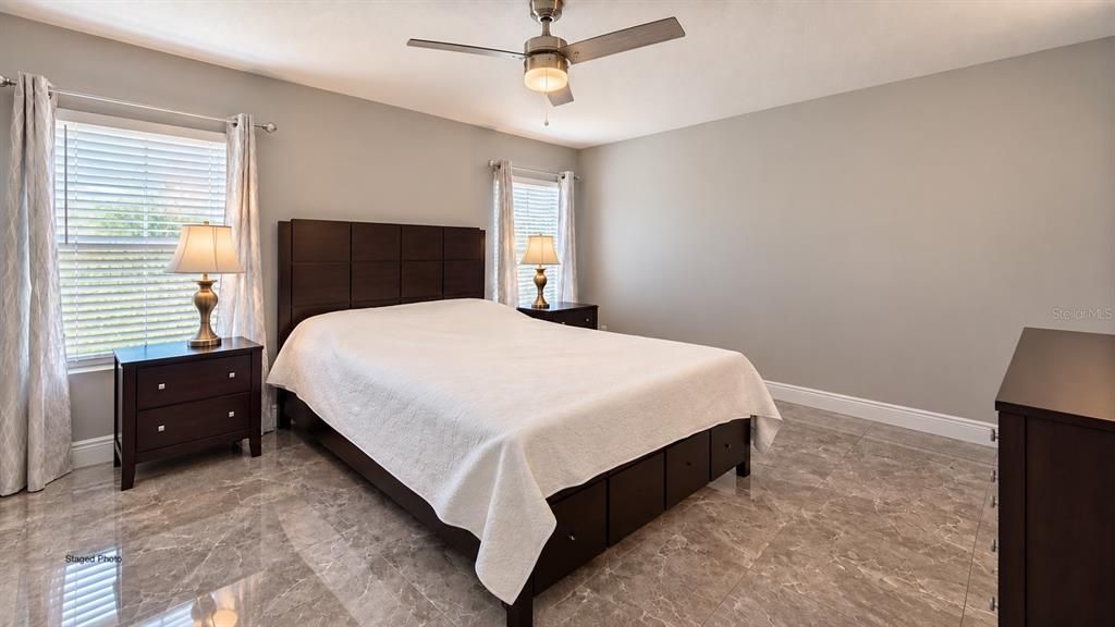 For Sale: $399,900 (3 beds, 2 baths, 1873 Square Feet)