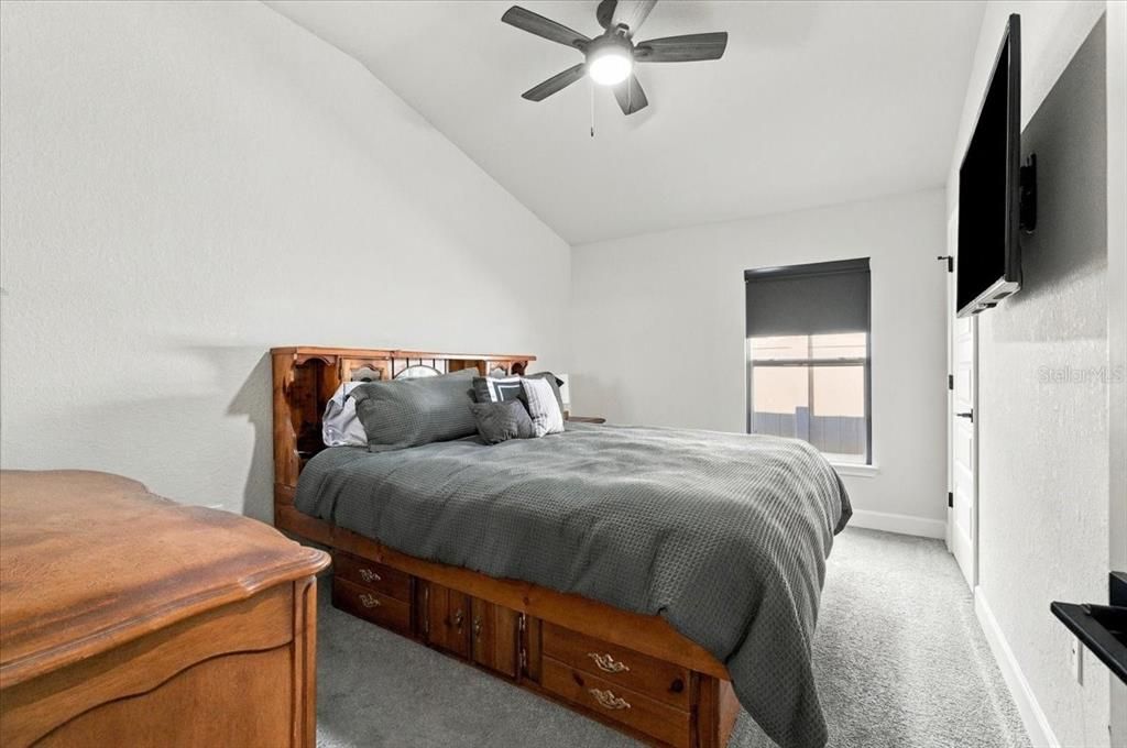 For Sale: $345,000 (3 beds, 2 baths, 1783 Square Feet)