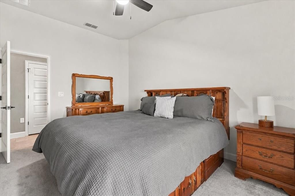 For Sale: $345,000 (3 beds, 2 baths, 1783 Square Feet)
