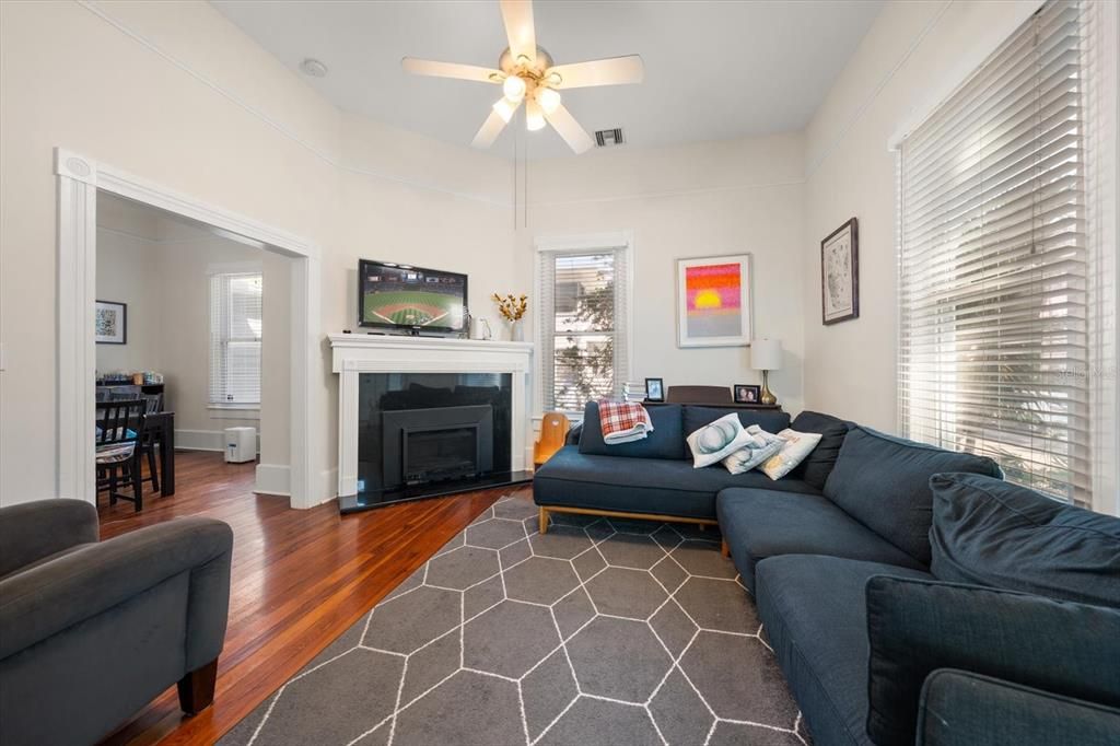 For Sale: $799,000 (3 beds, 2 baths, 2167 Square Feet)