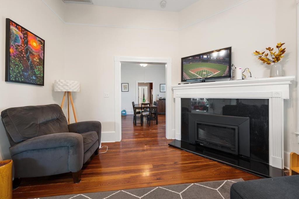 For Sale: $799,000 (3 beds, 2 baths, 2167 Square Feet)