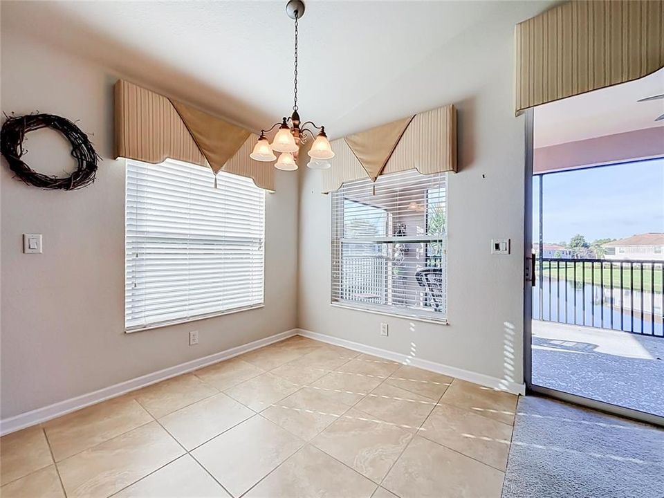 For Sale: $239,999 (2 beds, 2 baths, 1826 Square Feet)